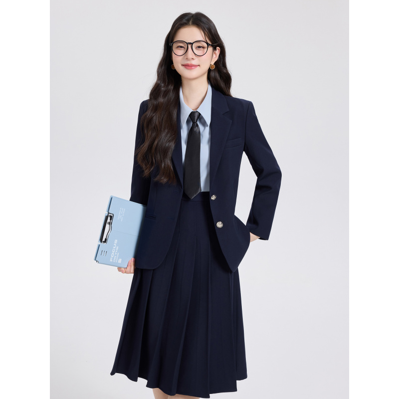 Women'S Formal Wear Petite - Resmi ortamlarda kadınlar için resmi kıyafetler,